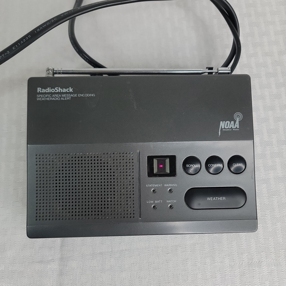 RadioShack 12-251 NOAA SAME Weather Alert Radio Vintage 2000 Emergency Tested